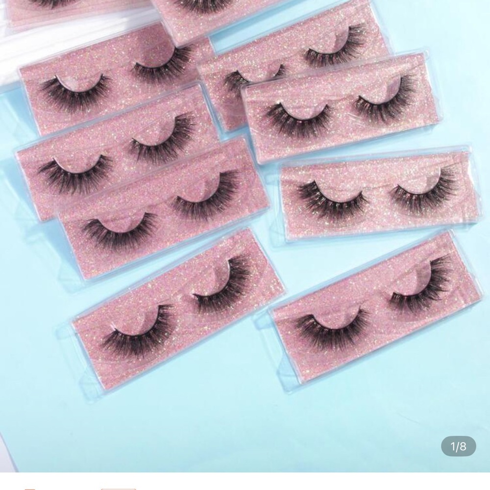 Set of Glitter Pink Eyelash Cases with Lashes